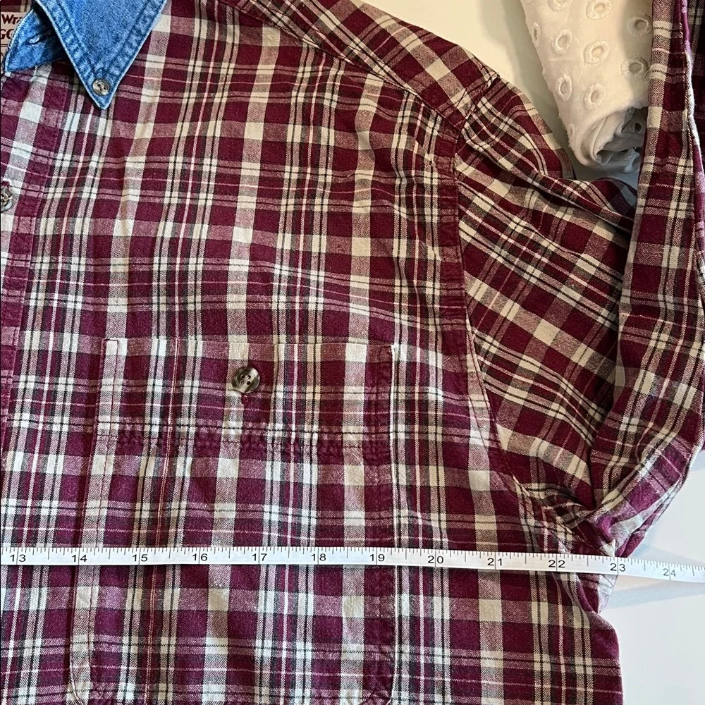 Wrangler Rugged Wear‎ - Maroon, Beige Plaid Shirt, Chambray Accents, L